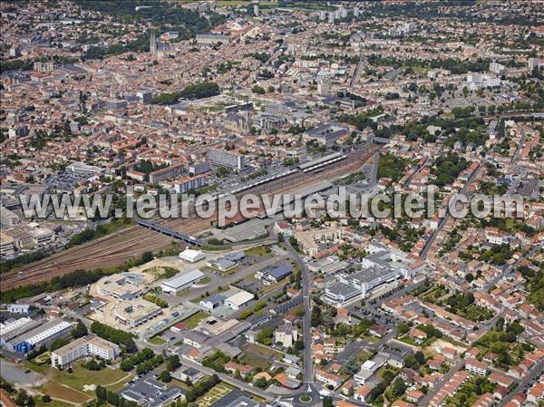 Photo aérienne de Niort