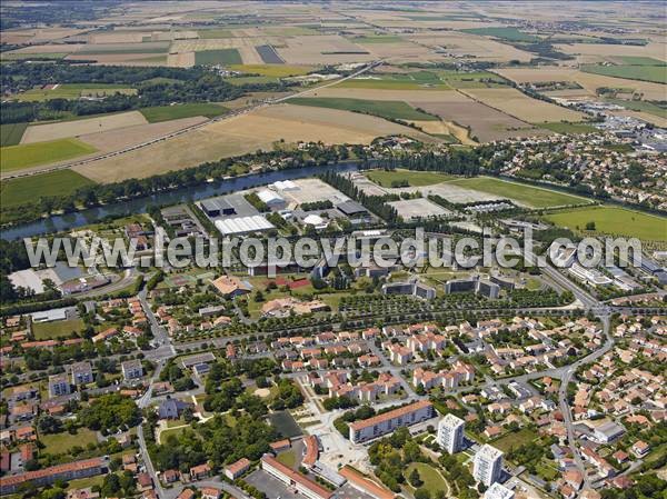 Photo aérienne de Niort