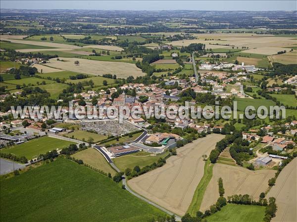 Photo aérienne de Saint-Hilaire-des-Loges