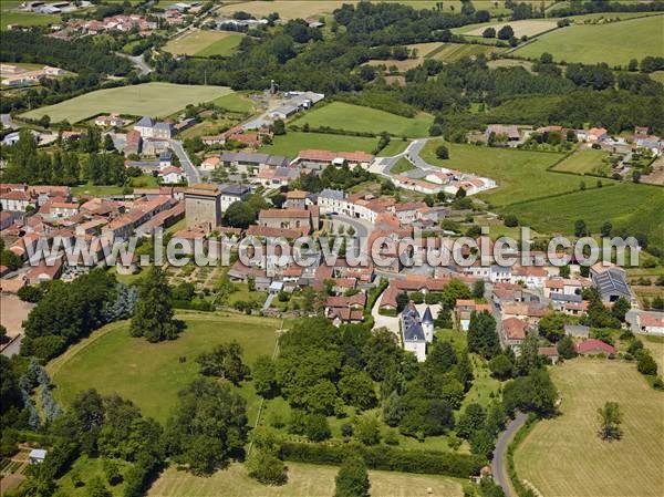 Photo aérienne de Bazoges-en-Pareds