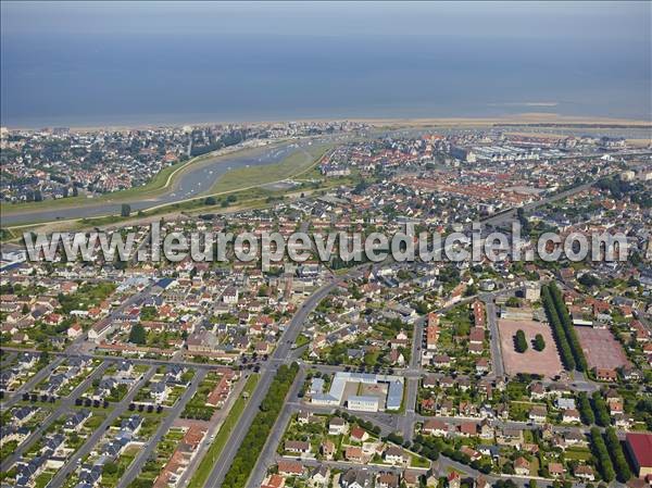 Photo aérienne de Dives-sur-Mer