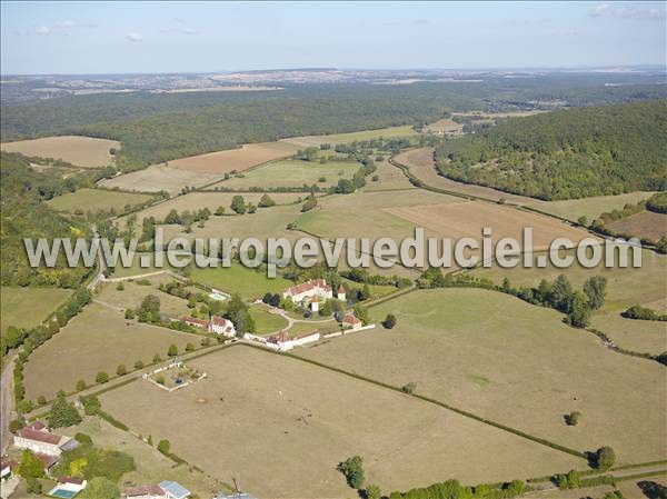 Photo aérienne de Brinon-sur-Beuvron