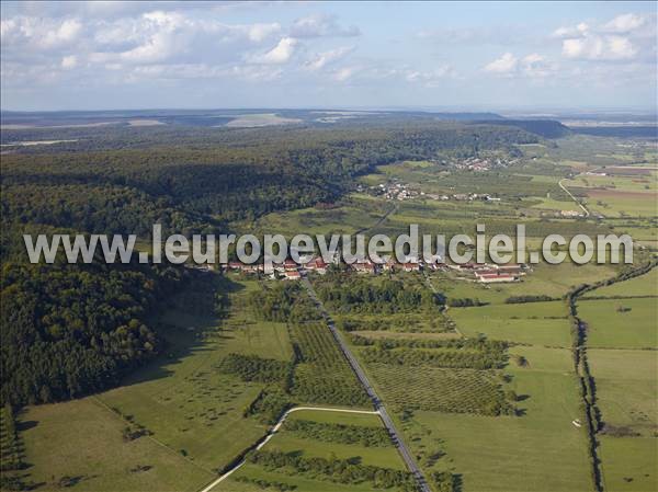 Photo aérienne de Buxires-sous-les-Ctes