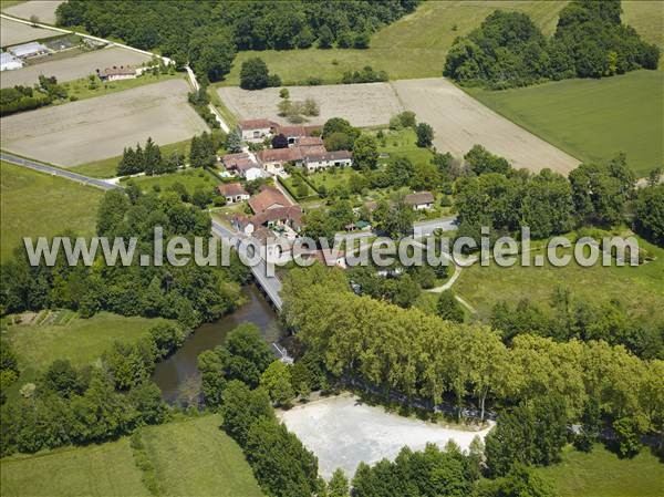 Photo aérienne de Tocane-Saint-Apre