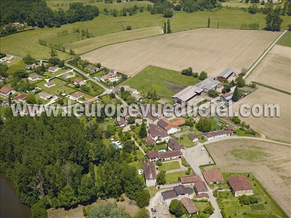 Photo aérienne de Annesse-et-Beaulieu