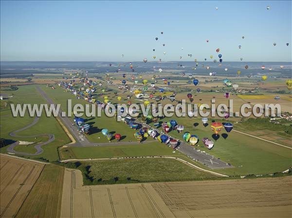 Photo aérienne de Chambley-Bussires