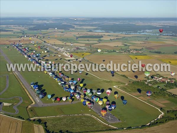 Photo aérienne de Chambley-Bussires