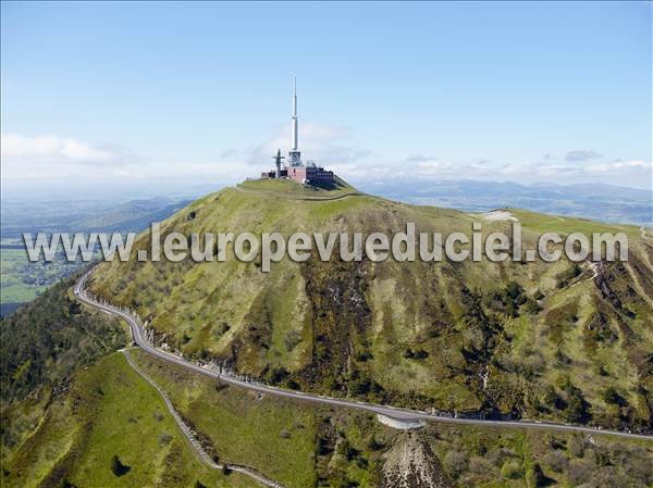 Photo aérienne de Orcines