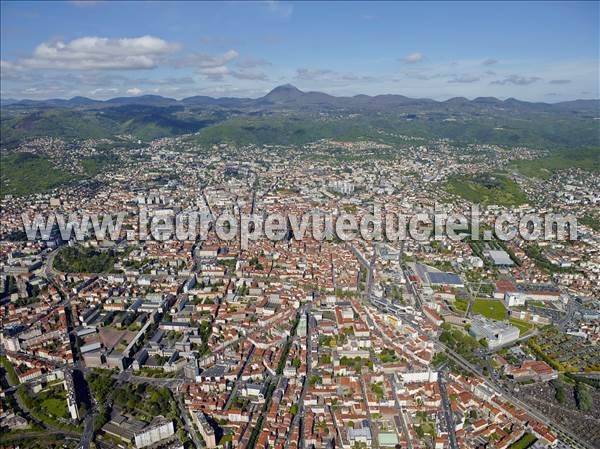 Photo aérienne de Clermont-Ferrand