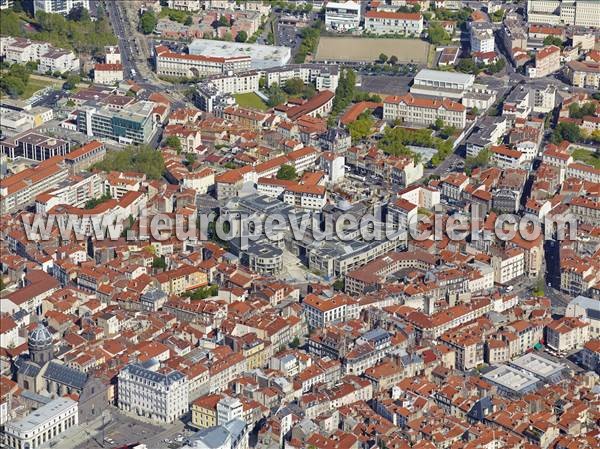 Photo aérienne de Clermont-Ferrand