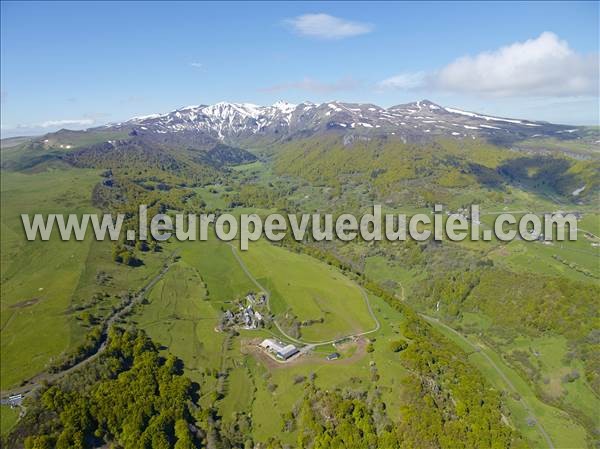 Photo aérienne de Chambon-sur-Lac