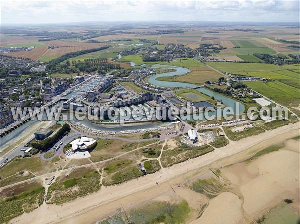 Photo aérienne de Courseulles-sur-Mer