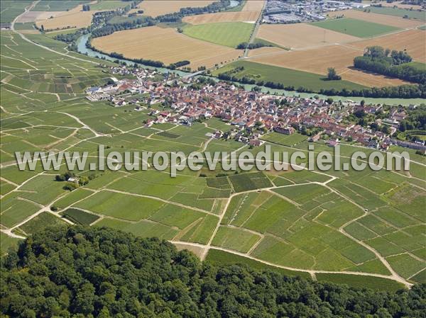 Photo aérienne de Cumires