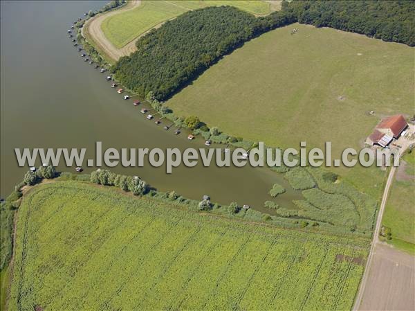 Photo aérienne de Puttelange-aux-Lacs