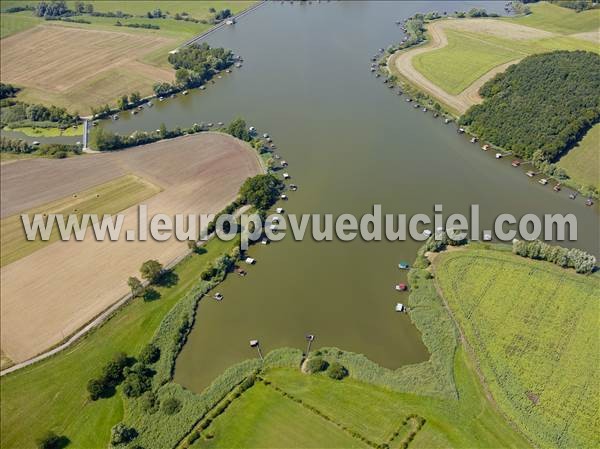 Photo aérienne de Puttelange-aux-Lacs