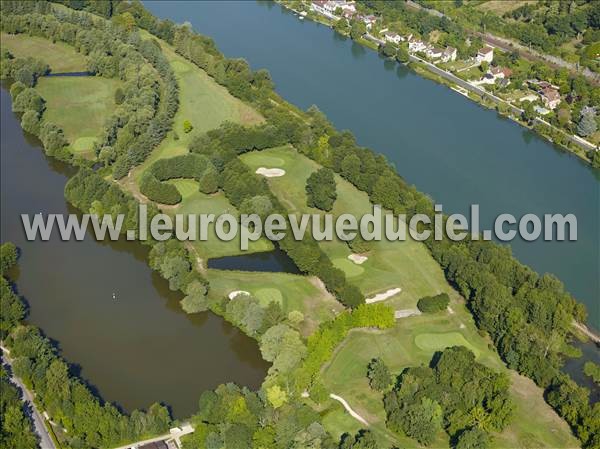 Photo aérienne de Bois-le-Roi