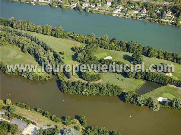 Photo aérienne de Bois-le-Roi