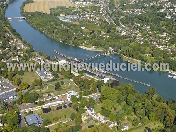 Photo aérienne de Bois-le-Roi