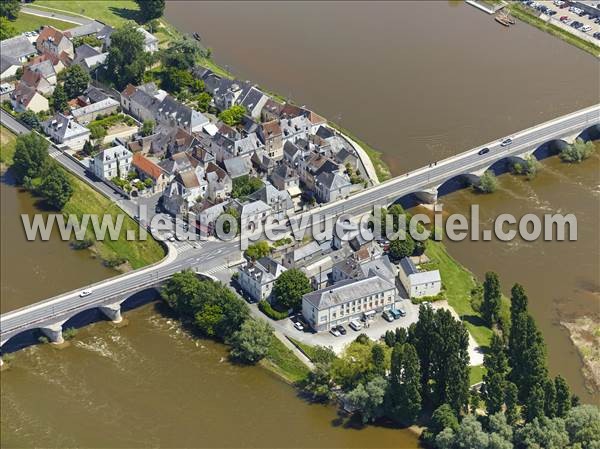 Photo aérienne de Amboise