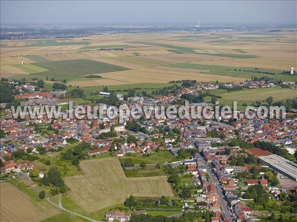 Photo aérienne de Avesnes-les-Aubert