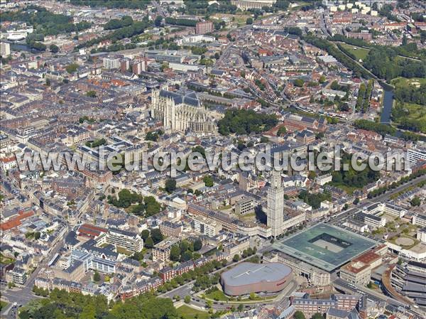 Photo aérienne de Somme (Amiens)