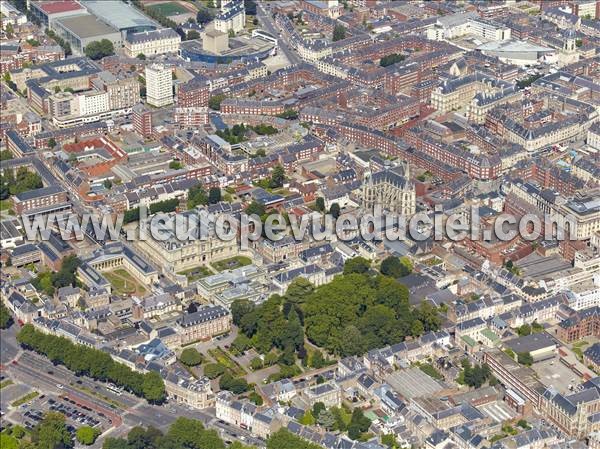 Photo aérienne de Amiens