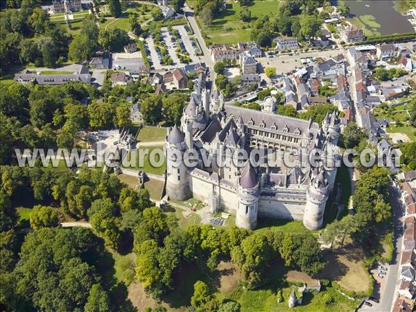 Photo aérienne de Pierrefonds