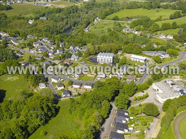 Photo aérienne de Uzerche