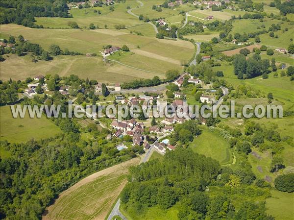 Photo aérienne de Cause-de-Clérans