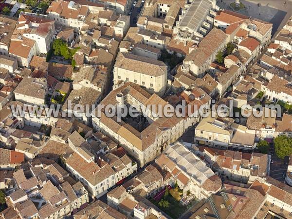 Photo aérienne de Arles