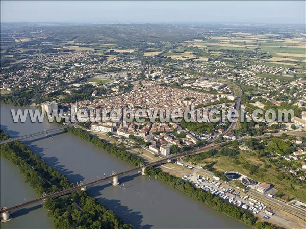 Photo aérienne de Tarascon