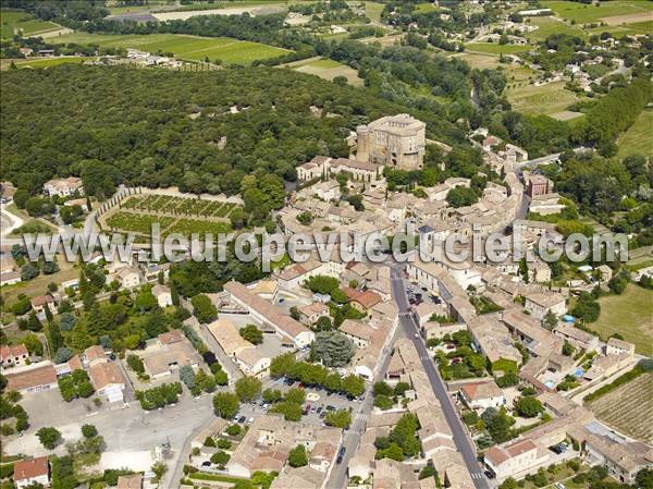 Photo aérienne de Suze-la-Rousse