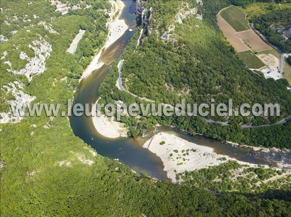 Photo aérienne de Vallon-Pont-d'Arc