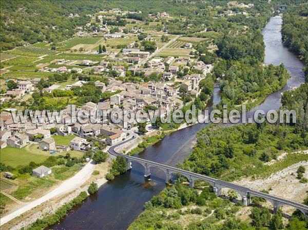 Photo aérienne de Lanas