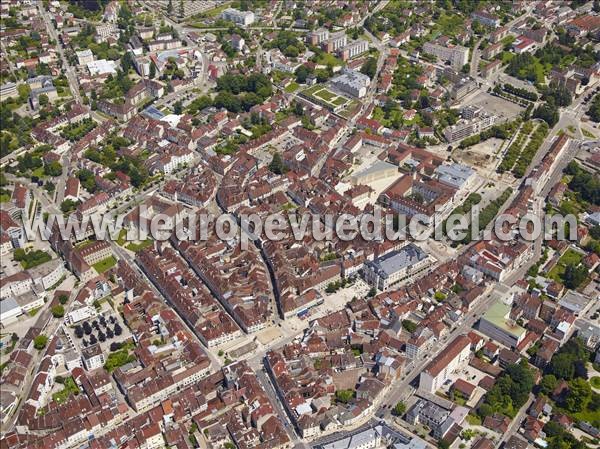 Photo aérienne de Lons-le-Saunier