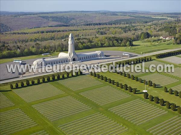 Photo aérienne de Fleury-devant-Douaumont