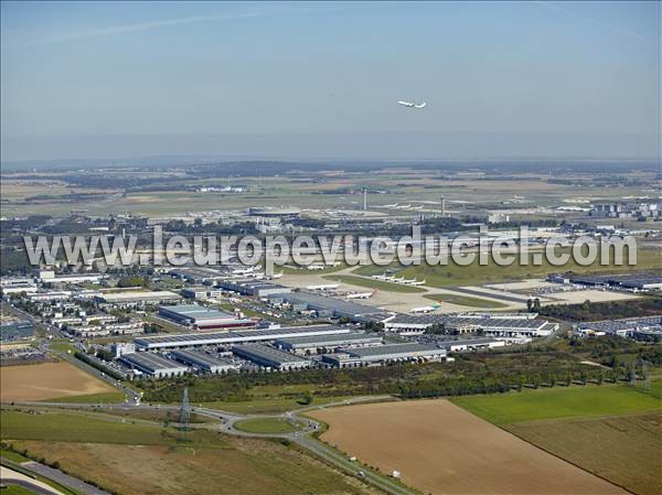 Photo aérienne de Roissy-en-France