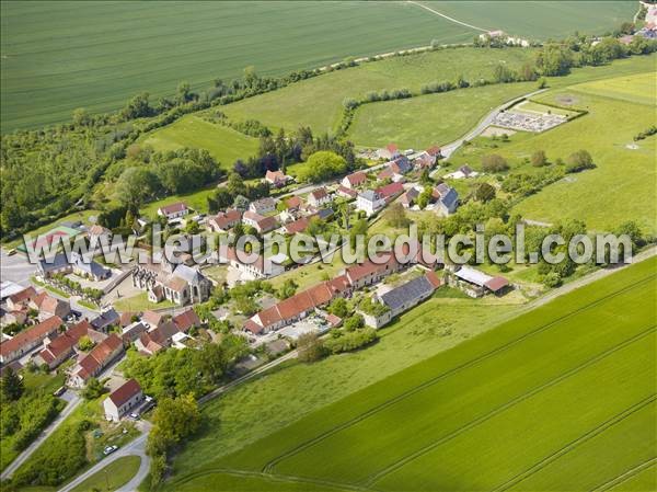 Photo aérienne de Coulonges-Cohan