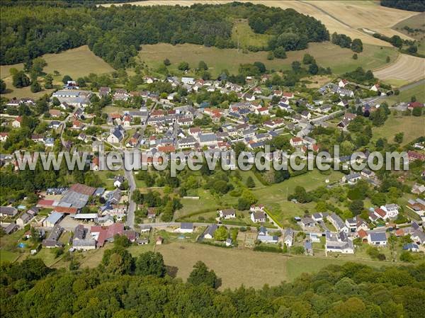 Photo aérienne de Cessières