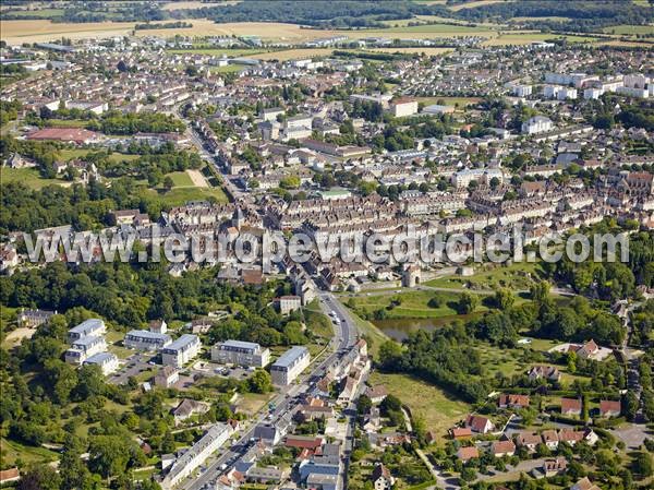 Photo aérienne de Falaise