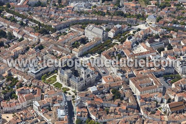 Photo aérienne de Angoulme