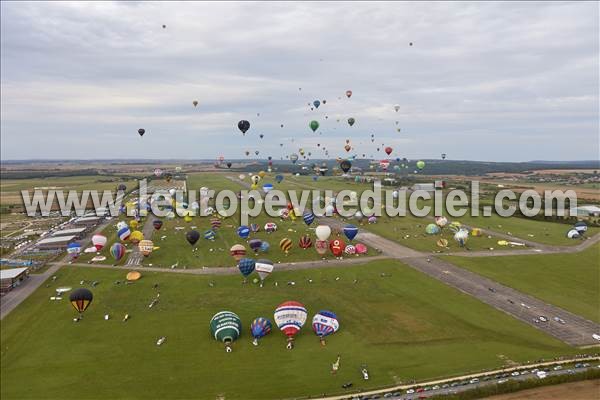 Photo aérienne de Chambley-Bussires