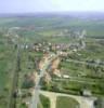 Photos aériennes de "voie" - Photo réf. 051678 - Vue d'ensemble du village longeant la voie ferre.