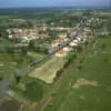 Photos aériennes de Chenevières (54122) | Meurthe-et-Moselle, Grand Est, France - Photo réf. 054669 - Les deux axes traversent la commune.