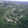 Photos aériennes de "lieu" - Photo réf. 055709 - Un quartier résidentiel, lieu de calme et de détente.