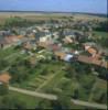 Photos aériennes de "centre-village" - Photo réf. 055763 - Au centre du village : l'glise paroissiale construite en 1839.