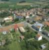 Photos aériennes de "centre-village" - Photo réf. 055794 - Au centre du village: l'glise paroissiale Saint-Remi.