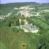 Photos aériennes de Hombourg-Budange (57920) | Moselle, Lorraine, France - Photo réf. 059472 - Au premier plan, le chteau de Hombourg-Budange datant de 1551 fut restaur au 18me sicle.
