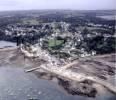 Photos aériennes de Crozon (29160) | Finistère, Bretagne, France - Photo réf. 043123 - Habitations en bordure de mer  mare basse.