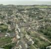 Photos aériennes de "avec" - Photo réf. 043281 - Le centre ville avec son glise.